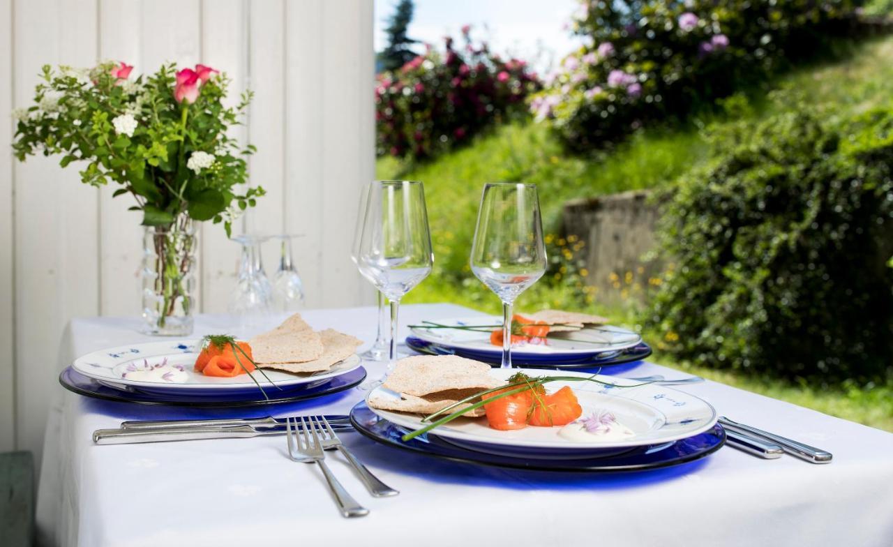 Nutheim Gjestgiveri Flatdal Exterior foto